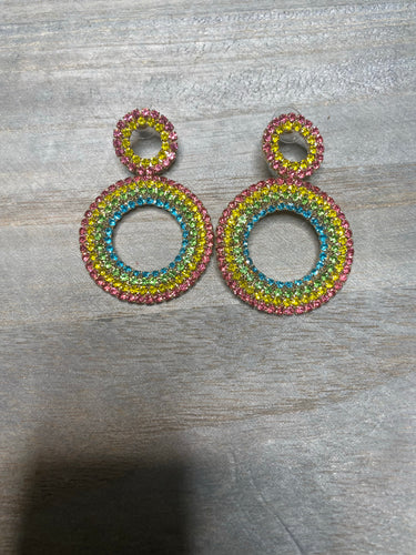 EVERYDAY GLAM ROUND EARRINGS