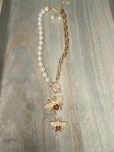 PEARL & GOLD BEE SET