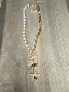 PEARL & GOLD BEE SET