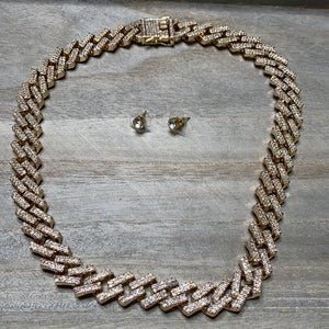 DIAMOND MY NECKLACE