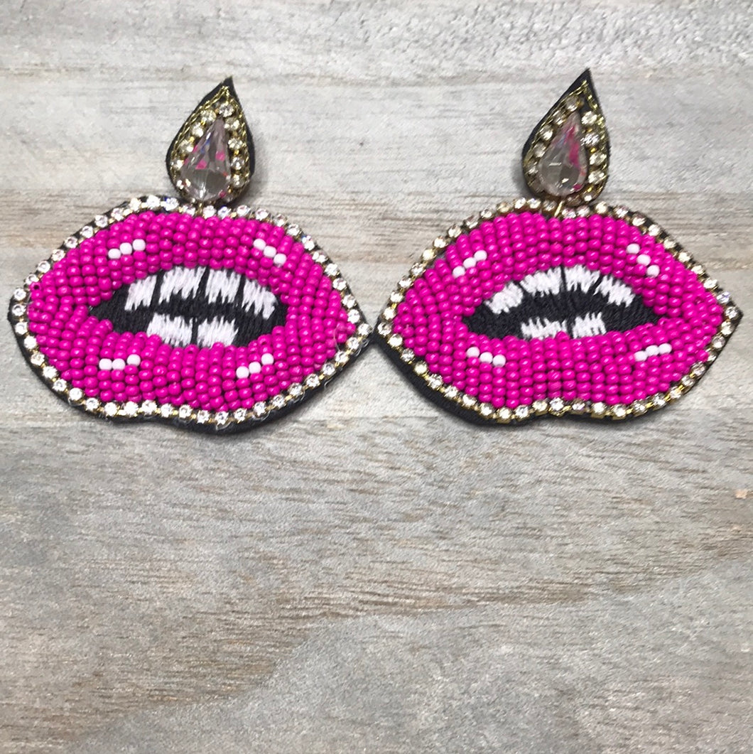FANTASTIC PINK LIPS EARRINGS