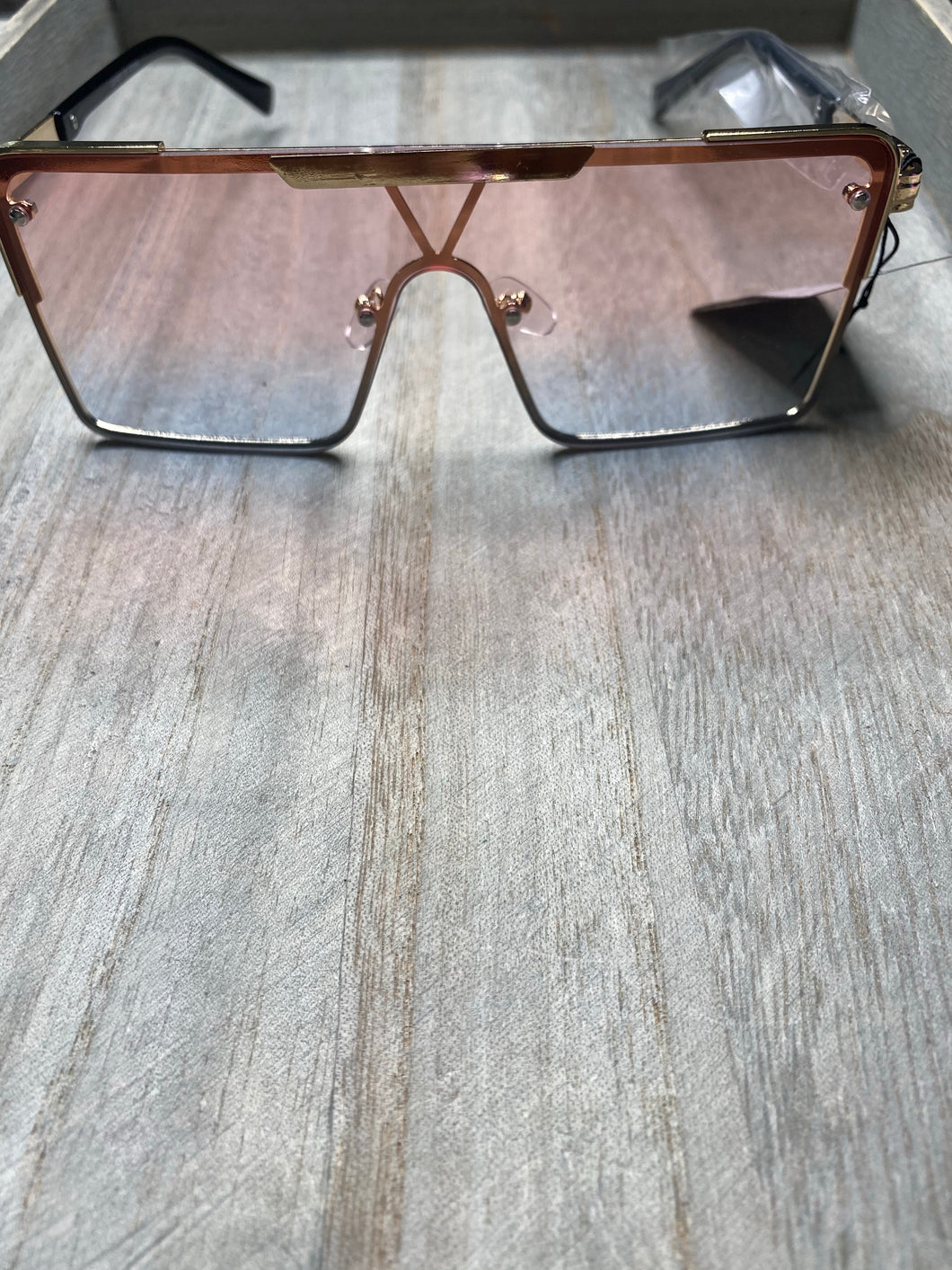 PINK TOP SHADES