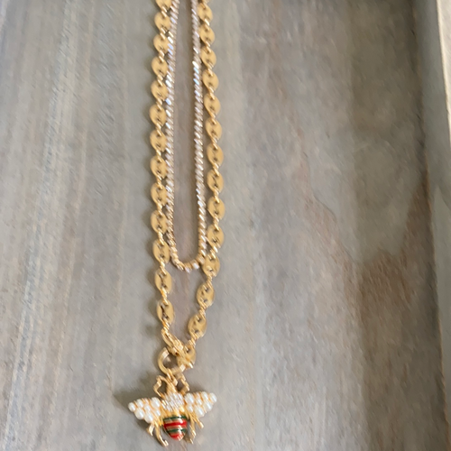 GREEN AND RED BEE NECKLACE