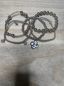 NEW ENGLAND BRACLETS